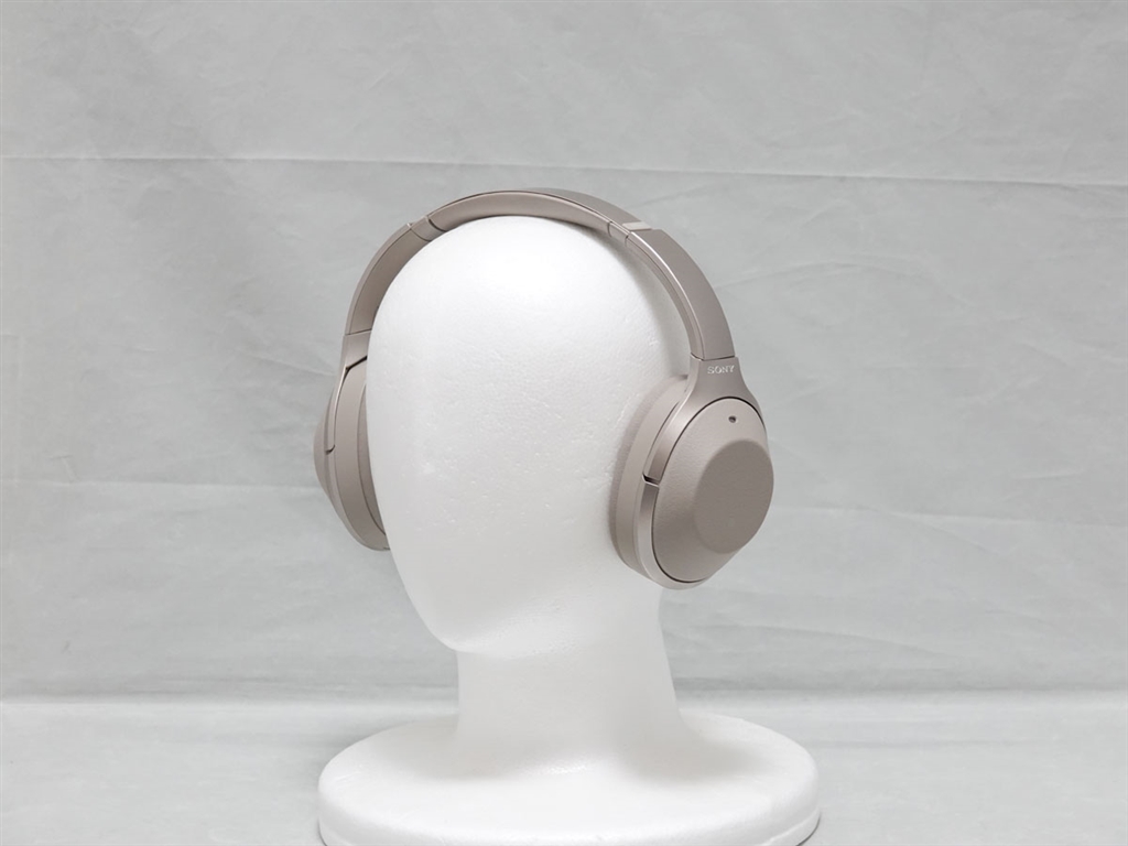 『装着イメージ』SONY WH-1000XM2 (N) [シ