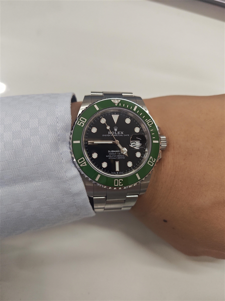 �T�u�}���[�i�[�f�C�g 126610LV [�I�C�X�^�[�u���X���b�g �u���b�N] ���r���[�摜