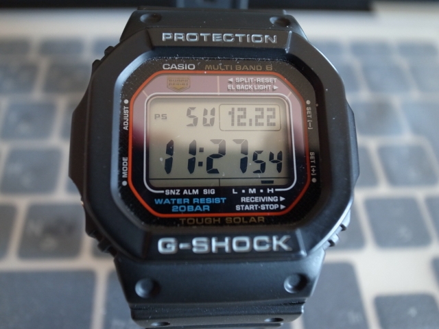 価格.com - 『正面からは問題なし』カシオ G-SHOCK マルチバンド 6 GW-M5610-1JF bangkokbanzaiさんの