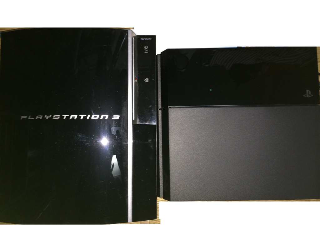 価格 Com 初期型ps3とps4 Sony プレイステーション4 Hdd 500gb First Limited Pack With Playstation Camera ジェット ブラック Cuhj Athlon Zeroさんのレビュー 評価投稿画像 写真 ゲーム機としては マルチメディア機能として現状