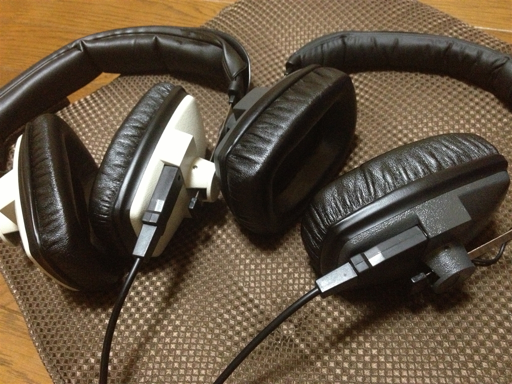 価格.com - 『DT100との比較。イヤパッドの厚みが増えているのが