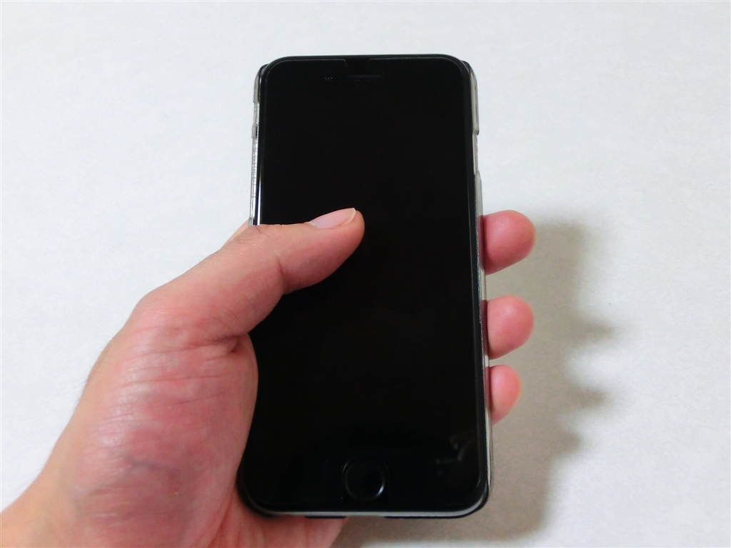 価格 Com 6です 100円ショップのケースを付けた状態です Apple Iphone 6 16gb Au スペースグレイ イタチチさんのレビュー 評価投稿画像 写真 Iphone 4sからの機種変更 一応満足かな 6687