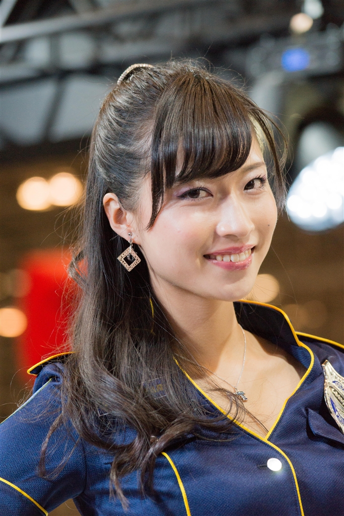 価格.com - 『ポートレート撮影はこのカメラだと気合が入ります