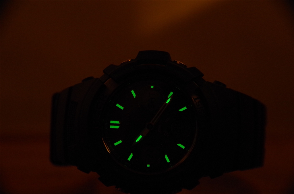 価格.com - 『蓄光ライト』カシオ G-SHOCK FIRE PACKAGE AWG-M100F