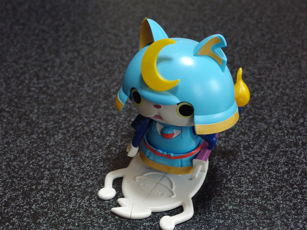 価格 Com Bandai 妖怪ウォッチ 03 ブシニャン 猫の名前はシロちゃんさんのレビュー 評価投稿画像 写真 凛々しい姿です