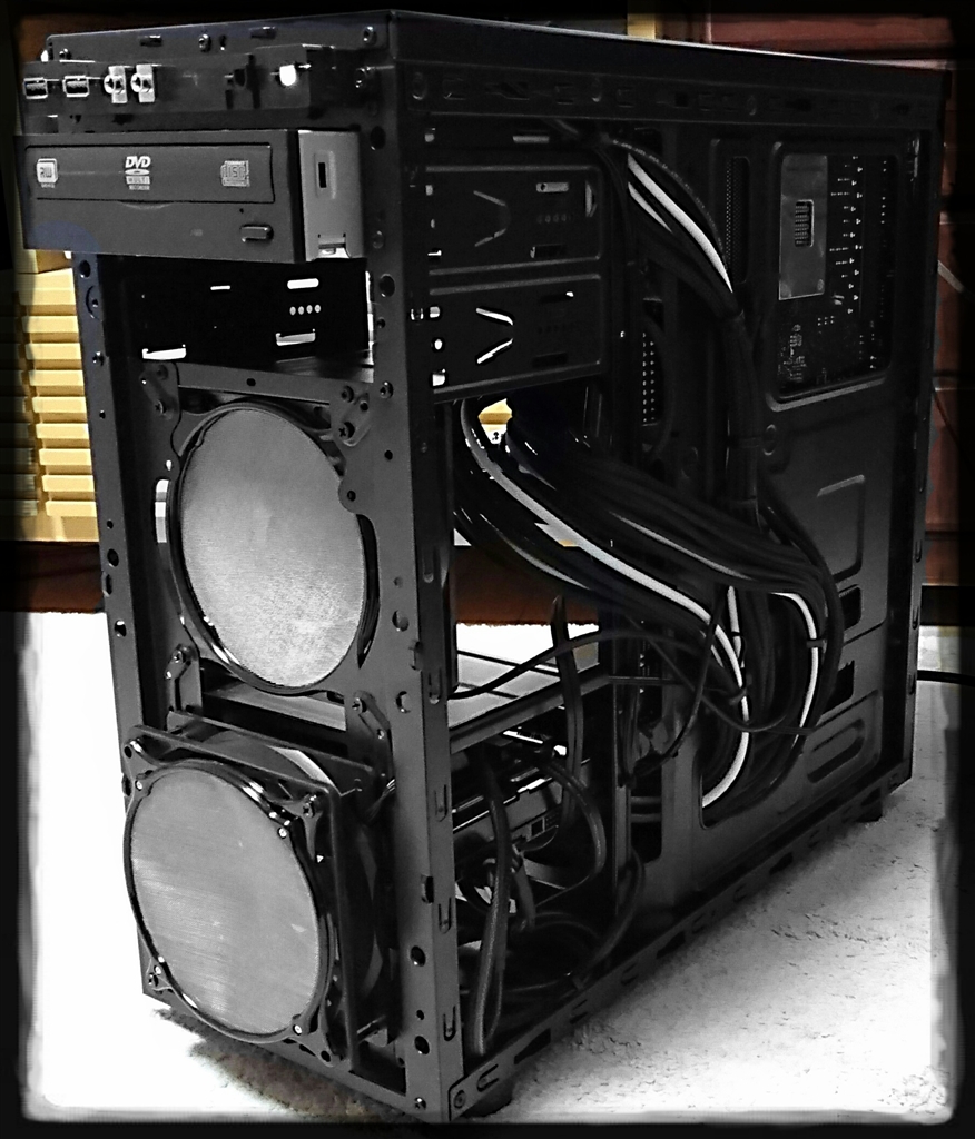 価格 Com Corsair Carbide 100r Silent Cc Ww Decimatorさんのレビュー 評価投稿画像 写真 エアフローに難あり 2591