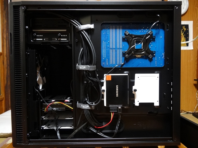 Fractal Design Define R5 Black Pearl PCケース CS4987 FD-CA-DEF-R5