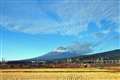 雲と富士　広角側　25mm,1/250,f/13  D7000