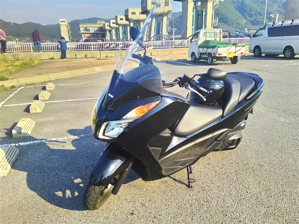 価格.com - 『ファブリのロングスクリーンを取り付けました