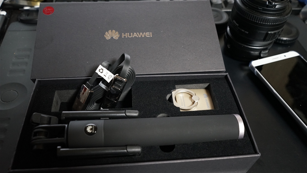価格.com - 『ノベルティグッズ』HUAWEI Mate 9 SIMフリー [ムーン 