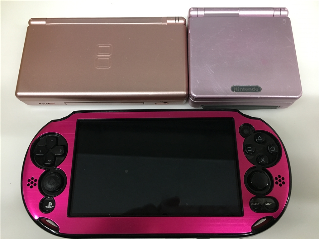 価格.com - 『大きさ比較 Lite、Vita、GBA SP』任天堂 ゲームボーイ