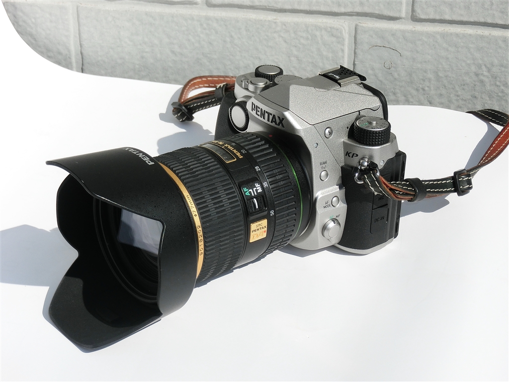 価格.com - 『KP+DA☆16-50mmF2.8右側面』ペンタックス PENTAX KP