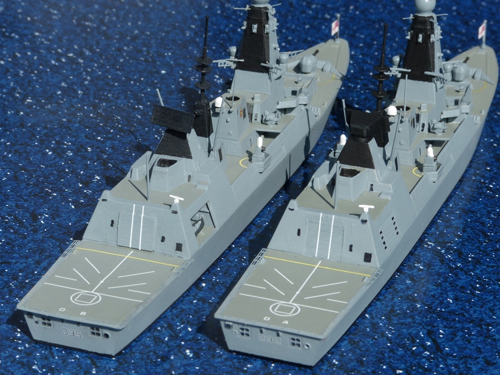 価格.com - 『右デアリング。シャッターと艦尾番号はこの位置が