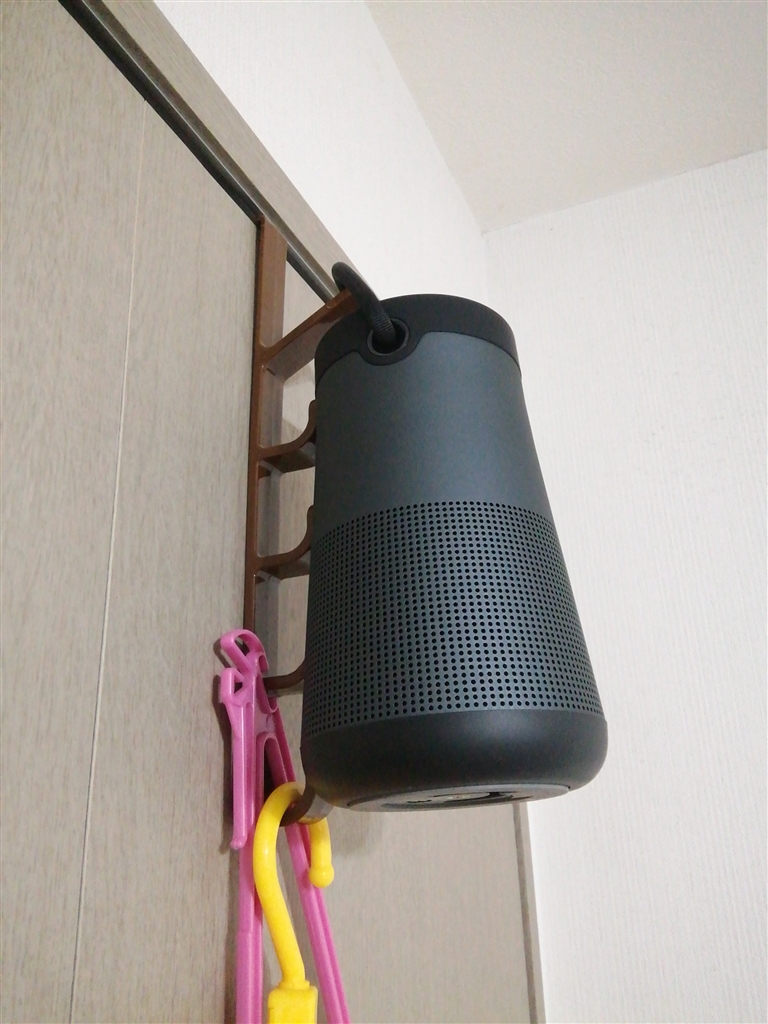 価格.com - 『壁掛けフック』Bose SoundLink Revolve+ Bluetooth