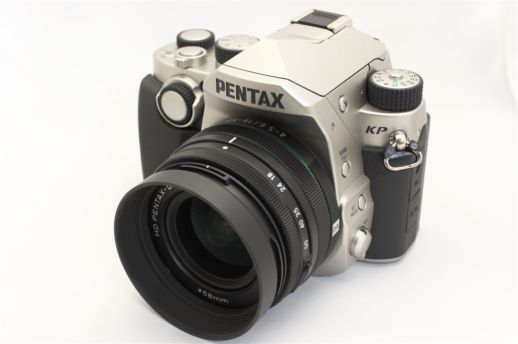 PENTAX KP シルバー＋smc PENTAX DA 18-55mm＋おまけ Just Announced: The Remarkable Little Pentax KP, ISO 819200