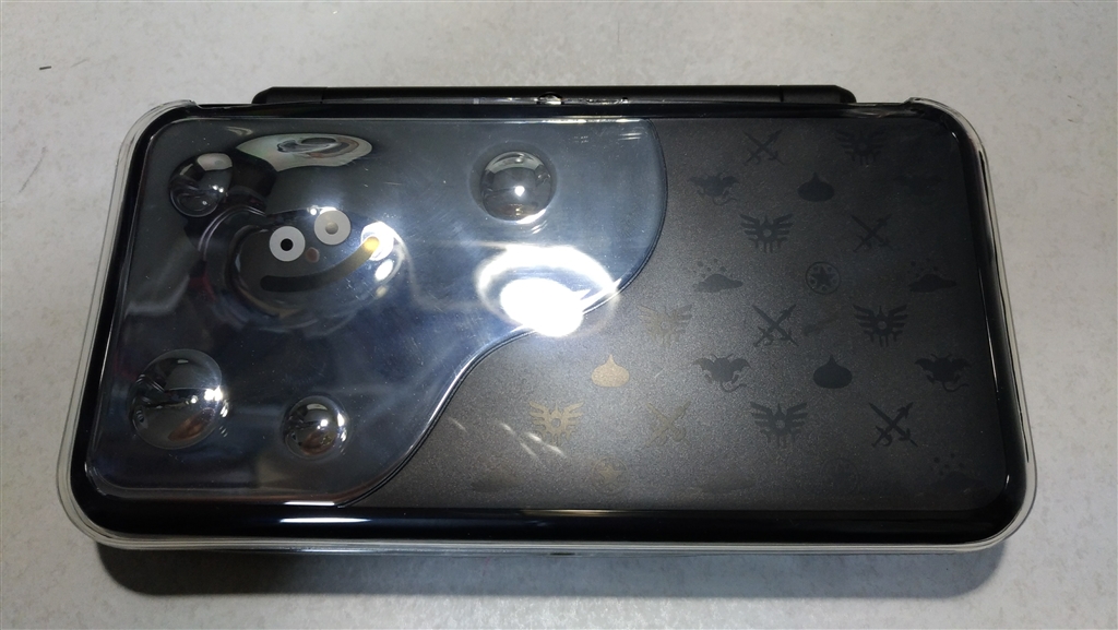 価格 Com カバーかぶせた写真 任天堂 Newニンテンドー2ds Ll ドラゴンクエスト はぐれメタルエディション 目指せ歩く価格comさんのレビュー 評価投稿画像 写真 メタルスライムファンの衝動買いです 381734