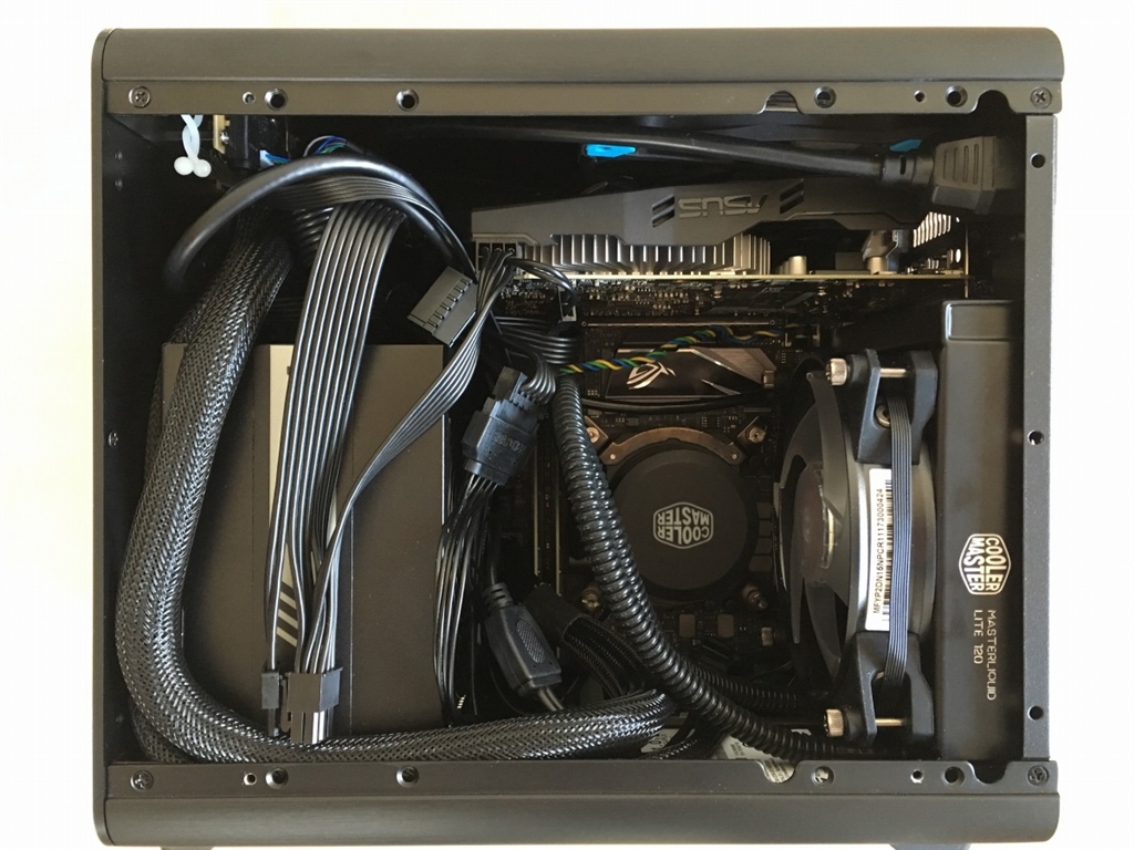 価格.com - 『簡易水冷のためマザボへのアクセスはまだ比較的しやすい