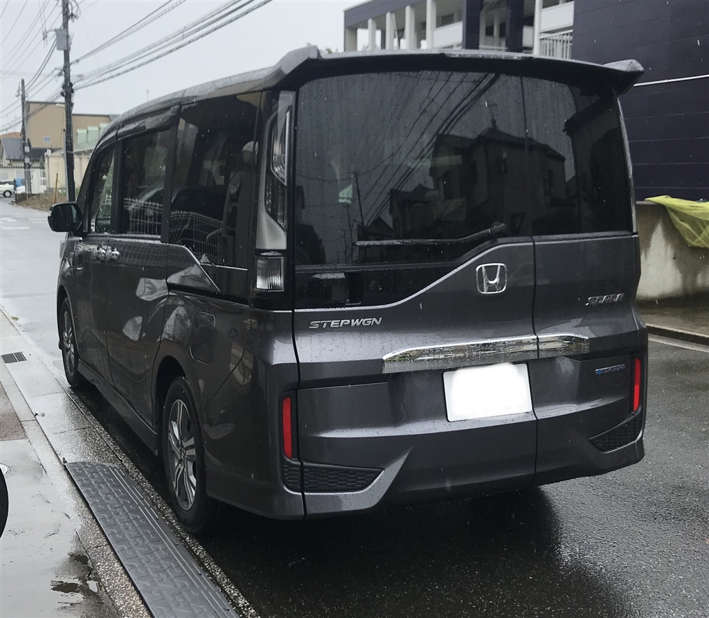 価格 Com リアウインカーはステルス球に変えました ホンダ ステップワゴン スパーダ 15年モデル メタボリズムさんのレビュー 評価投稿画像 写真 現状最強のmクラスミニバン