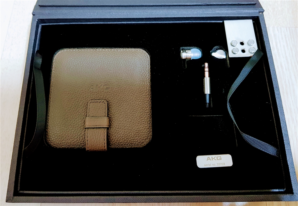 AKG K3003 string quartetさんのレビュー・評価投稿画像・写真「The best earphones
