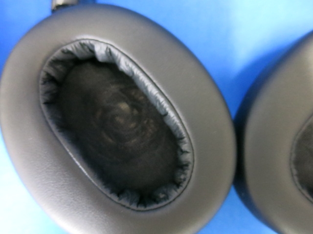 価格.com - 『MDR-1AM2のｲﾔｰﾊﾟｯﾄﾞ』SONY MDR-1AM2 (B) [ブラック] 肉名