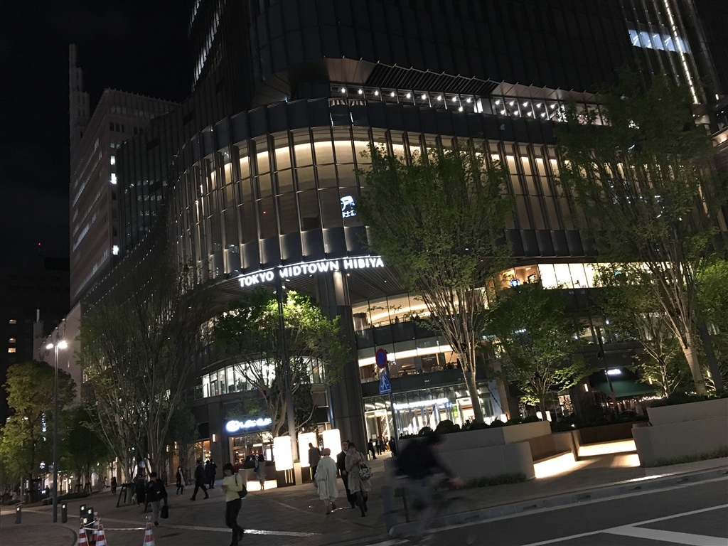 価格 Com 試しに夜景を撮ってみたが 目立たない方が丁度良くキレイ Apple Iphone 6s 16gb Au スペースグレイ Yusukech04 Omameさんのレビュー 評価投稿画像 写真 Auスマートサポート Iphone 初体験で好印象な1台 W 4011