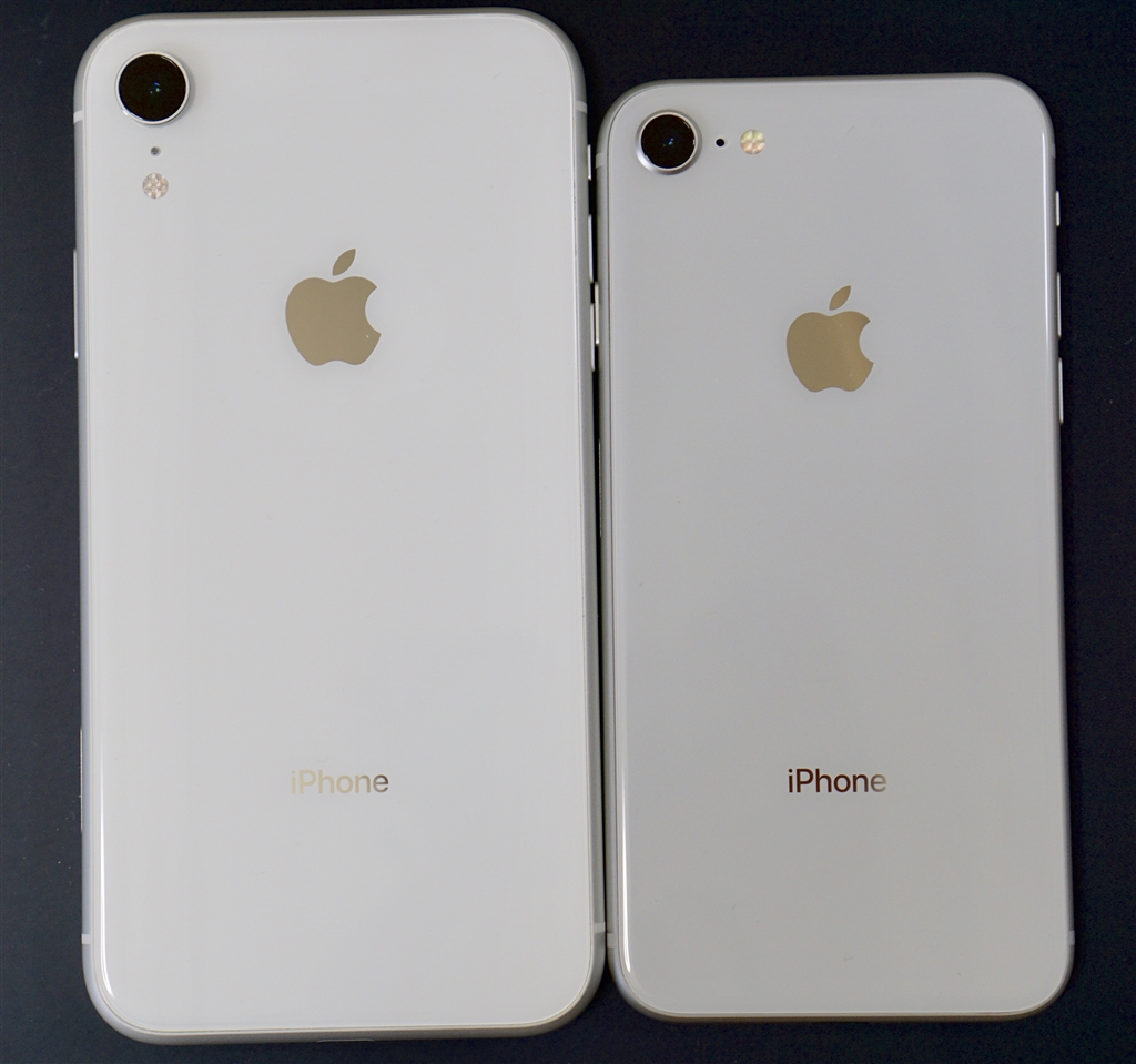 価格.com - 『iPhone XRと8のサイズ比較』Apple iPhone XR 256GB