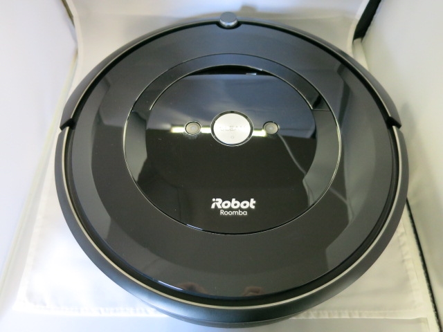 価格.com - 『本体表面』iRobot ルンバ e5 e515060 肉名.comさんのレビュー・評価投稿画像・写真「ついつい使ってしまい