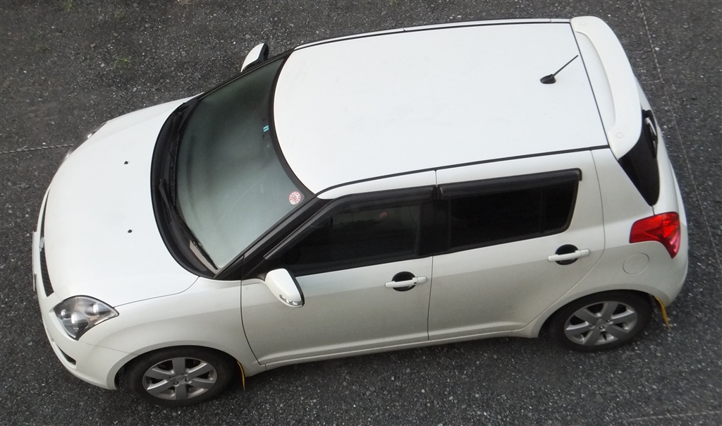 価格.com - 『今となってはZC13よりも潔いカタチに見えます。』スズキ