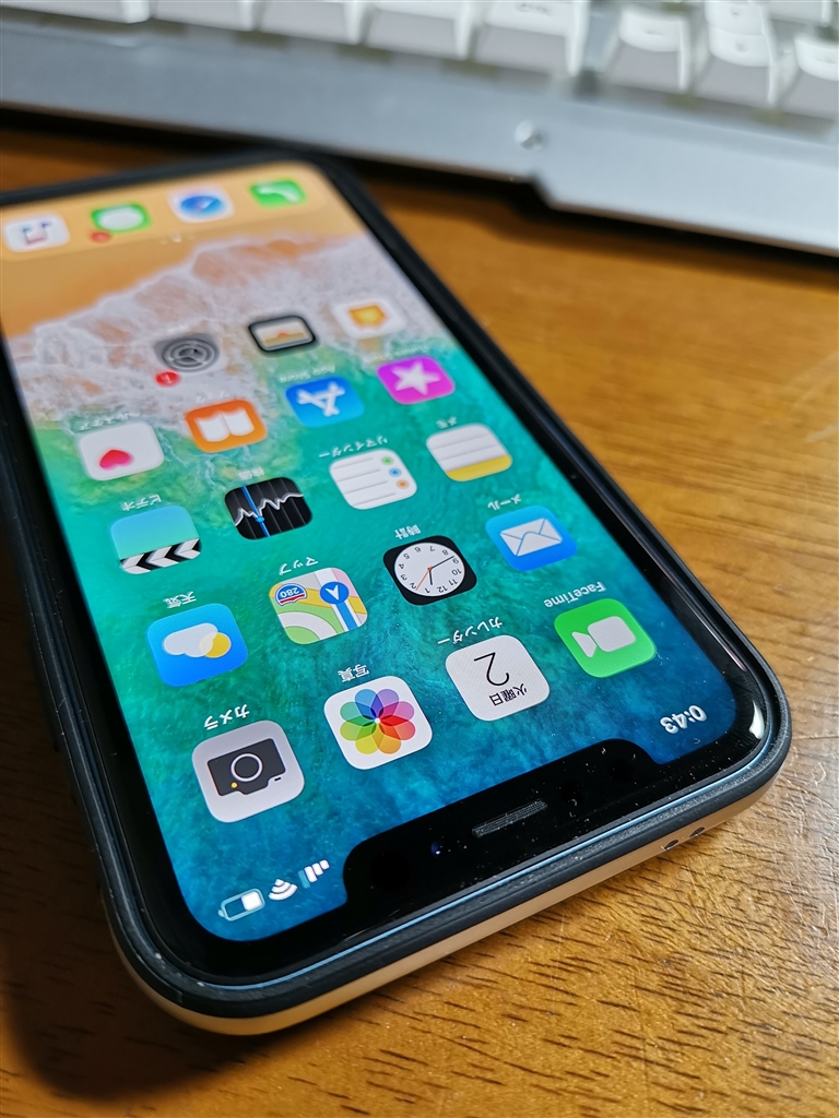 価格.com - 『iPhoneの特徴となったノッチ』Apple iPhone XR 64GB au 