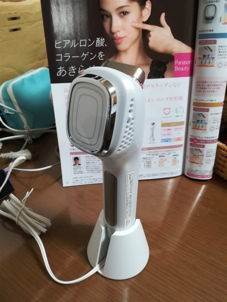 特売-導入美容器 イオンエフェクター 高浸透タイプ ピンク調• EH-ST86