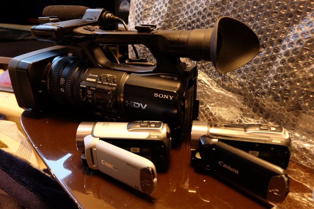 価格 Com 普段 趣味で使っているビデオカメラ達 Asus Zenfone 5 Simフリー シャイニーブラック Kuma Cafeさんのレビュー 評価投稿画像 写真 1年ほど使ってみて カメラが良い 特に4kムービー