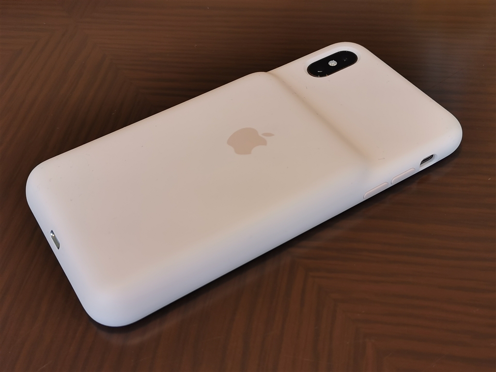 価格.com - 『iPhone XS Max Smart Battery Caseを装着して運用しています』Apple iPhone XS