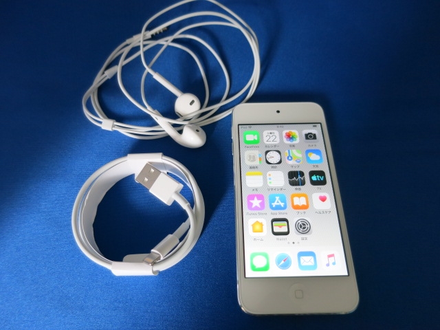 価格.com - 『付属品』Apple iPod touch MVHV2J/A [32GB シルバー]  肉名.comさんのレビュー・評価投稿画像・写真「わくわく感は全くないです。」[467165]