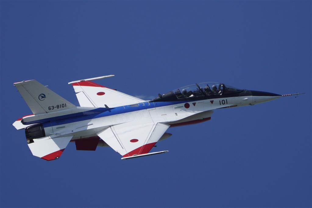 価格 Com 機体が小さいので写真では遠くに見えますが 実は追尾に忙しい状況です Sony A6400 Ilce 6400 ボディ ブラック Lrasmさんのレビュー 評価投稿画像 写真 動体には非常に適しています