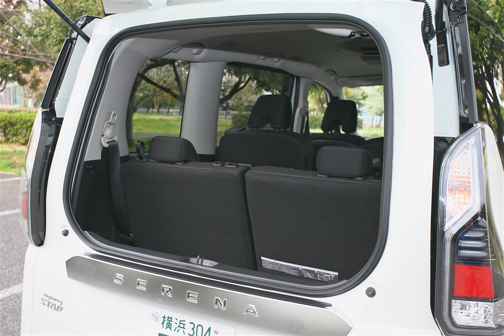 日産 セレナ C27 純正 ハーフ リアゲート バックドア アッパー 上部 車中泊 セレナC27 ハーフバックドアを車内から開けるスイッチ追加