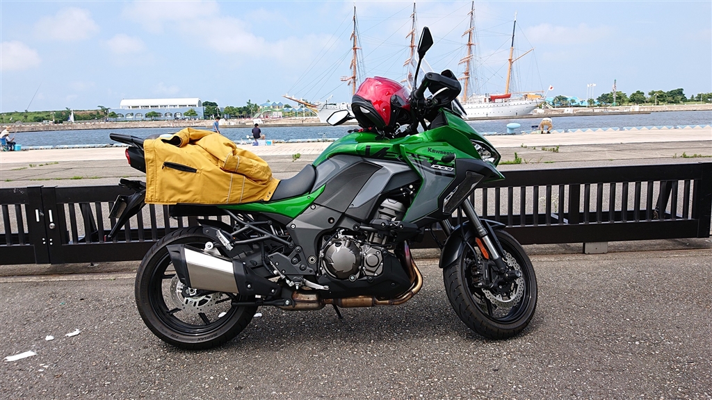 価格 Com 画像 バイク 緑 シャケット 黄 ヘルメット 赤 信号機カラーです Ogk Kabuto イブキ Hisashi 0さんのレビュー 評価投稿画像 写真 ２０１８年に購入した秋 冬 春用のシステムヘルメットです