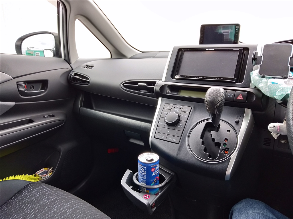 価格 Com 車内画像 Oppo Ax7 Simフリー ブルー マクバイバーさんのレビュー 評価投稿画像 写真 カメラが変態的に高画質 証拠画像有 液晶は尿ではない