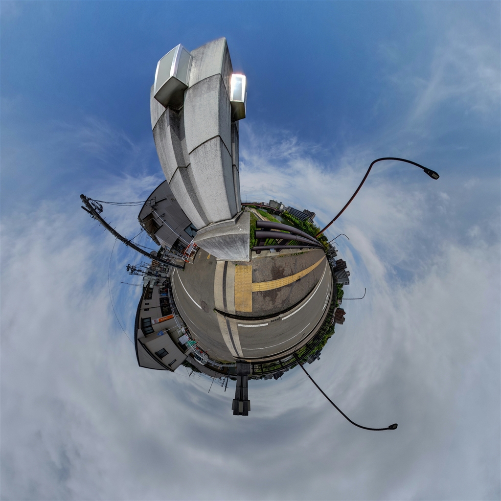 価格.com - 『作例①のリトルプラネット化』Meike MK-6.5mm F2.0