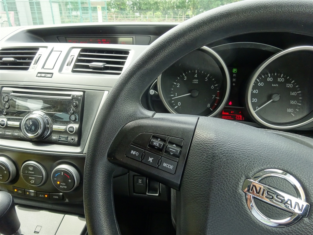価格 Com センターメーターの燃費計で9 5km L リセットしていません です 日産 ラフェスタ 11年モデル Hisashi 0さんのレビュー 評価投稿画像 写真 仕事でたまに乗っている社用車です 価格 Com センターメーターの燃費計で9 5km L リセットしていません です 日産 ラフェスタ 11年モデル Hisashi 0さんのレビュー 評価投稿画像 写真 仕事でたまに乗っている社用車です