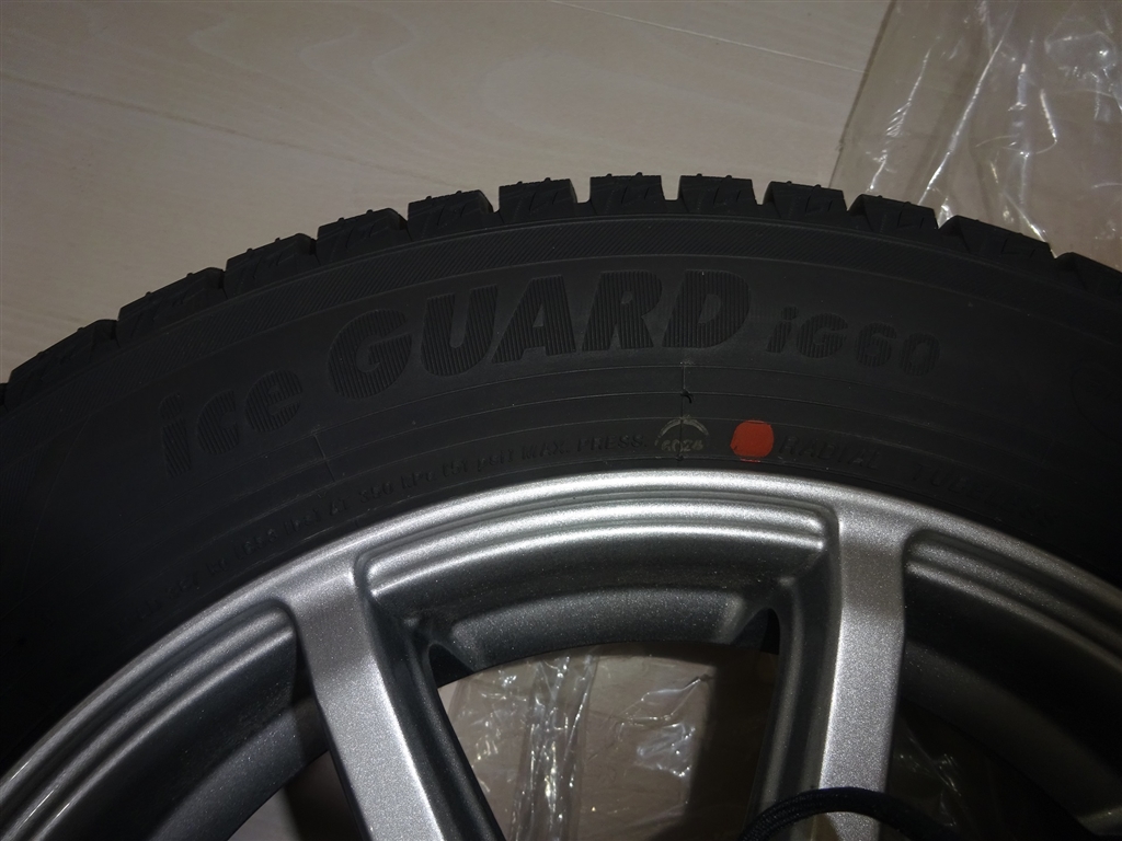 価格.com - 『画像② IG60ロゴ』YOKOHAMA iceGUARD 6 iG60 155/65R14