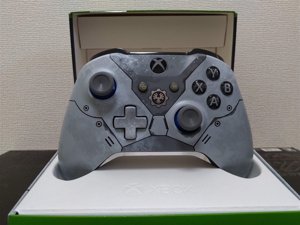 価格.com - マイクロソフト Xbox ワイヤレス コントローラー Gears 5