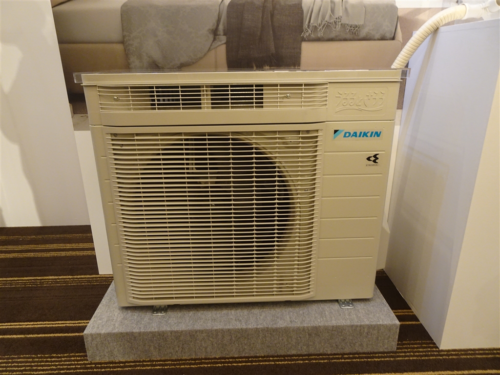 DAIKIN ダイキン エアコン本体 ATR56SPE3-W （室内機室外機）セット品 