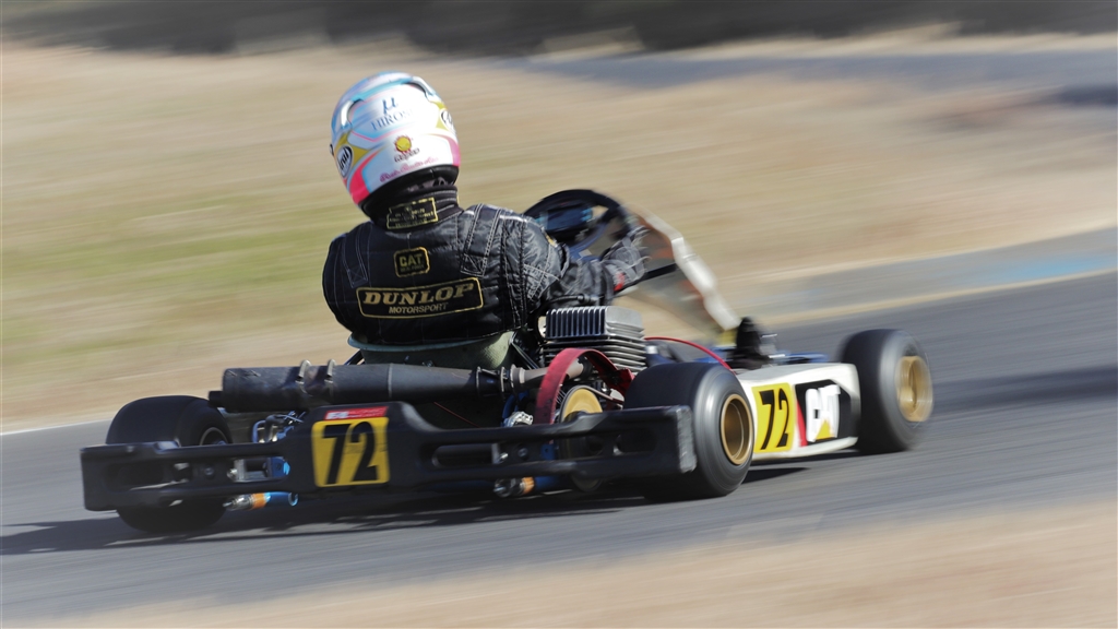 ✨神レンズ2✨ EOS Kiss X9 18-55/55-250 IS STM EOS Kiss キヤノン Canon X9 EF-S 18-55mm STM 55-250mm ダブルズーム