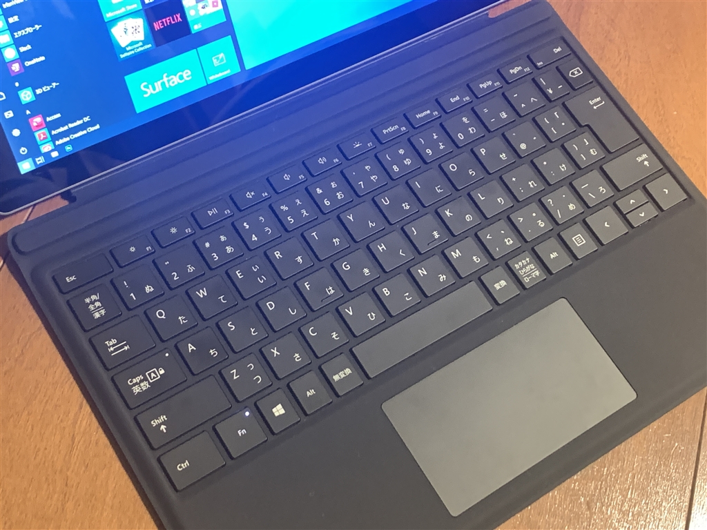 スマホ/家電/カメラMicrosoft Surface Pro タイプカバー　純正品　FMM-000