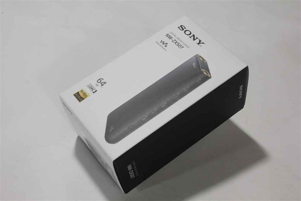価格.com - 『付属ケース』SONY NW-ZX507 (B) [64GB ブラック] 野村ケンジさんのレビュー・評価投稿画像・写真
