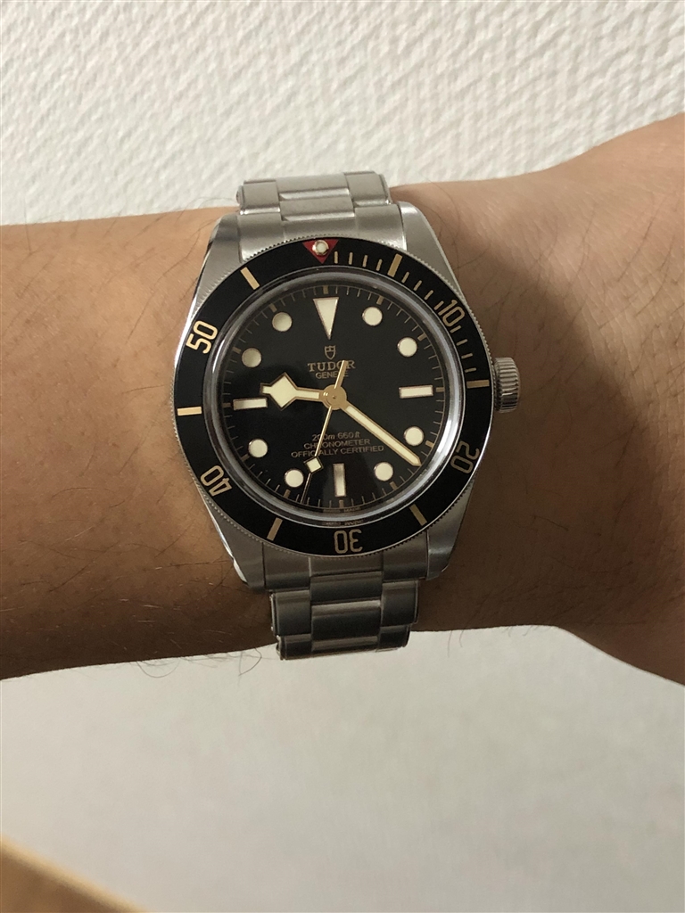 価格.com - 『Tudor ５８』チューダー ブラックベイ Fifty-Eight 79030N [SSブレス ブラック]  ホワイトライトさんのレビュー・評価投稿画像・写真「かっこよさもサイズも価格もちょうどいい時計！」[513959]