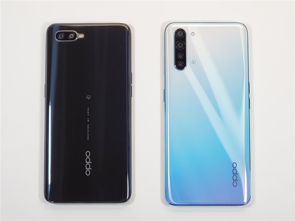 OPPO Reno3a　ホワイトスマートフォン本体