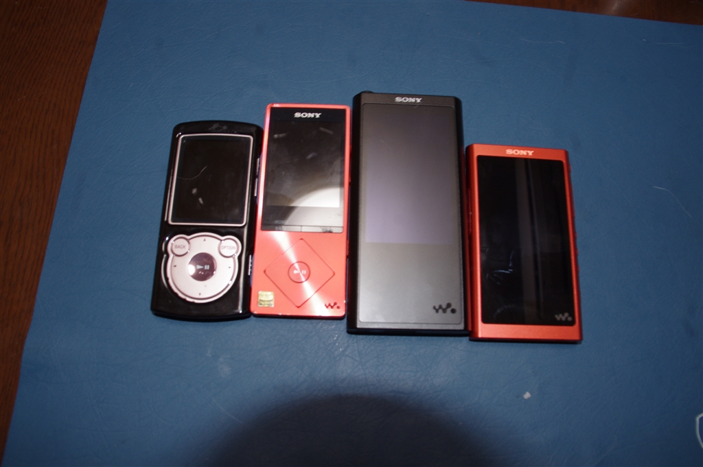 価格.com - 『歴代WM？』SONY NW-ZX300 (S) [64GB シルバー] りささき