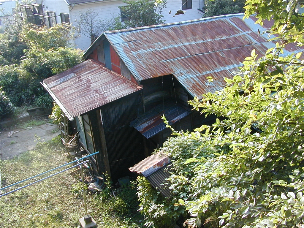 価格 Com 鳥居がある家 井戸のある家 人知れず消えていった家 ニコン Coolpix 950 ｖｈｓコンパチさんのレビュー 評価投稿画像 写真 デジカメ黎明期の傑作 スイバル機構のすごいやつ