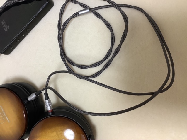 価格.com - 『ケーブルのヨリ。戻せるが面倒。』オーディオテクニカ